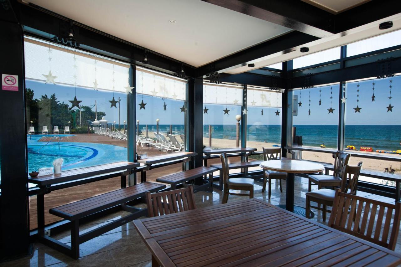 Benikea San&Bada Jumunjin Resort Gangneung Exterior foto